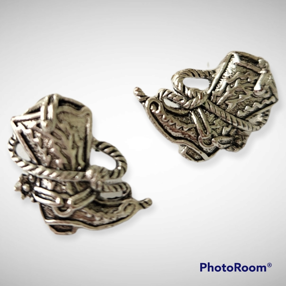 Cowgirl Silvertone Western Southwest Boot Earrings